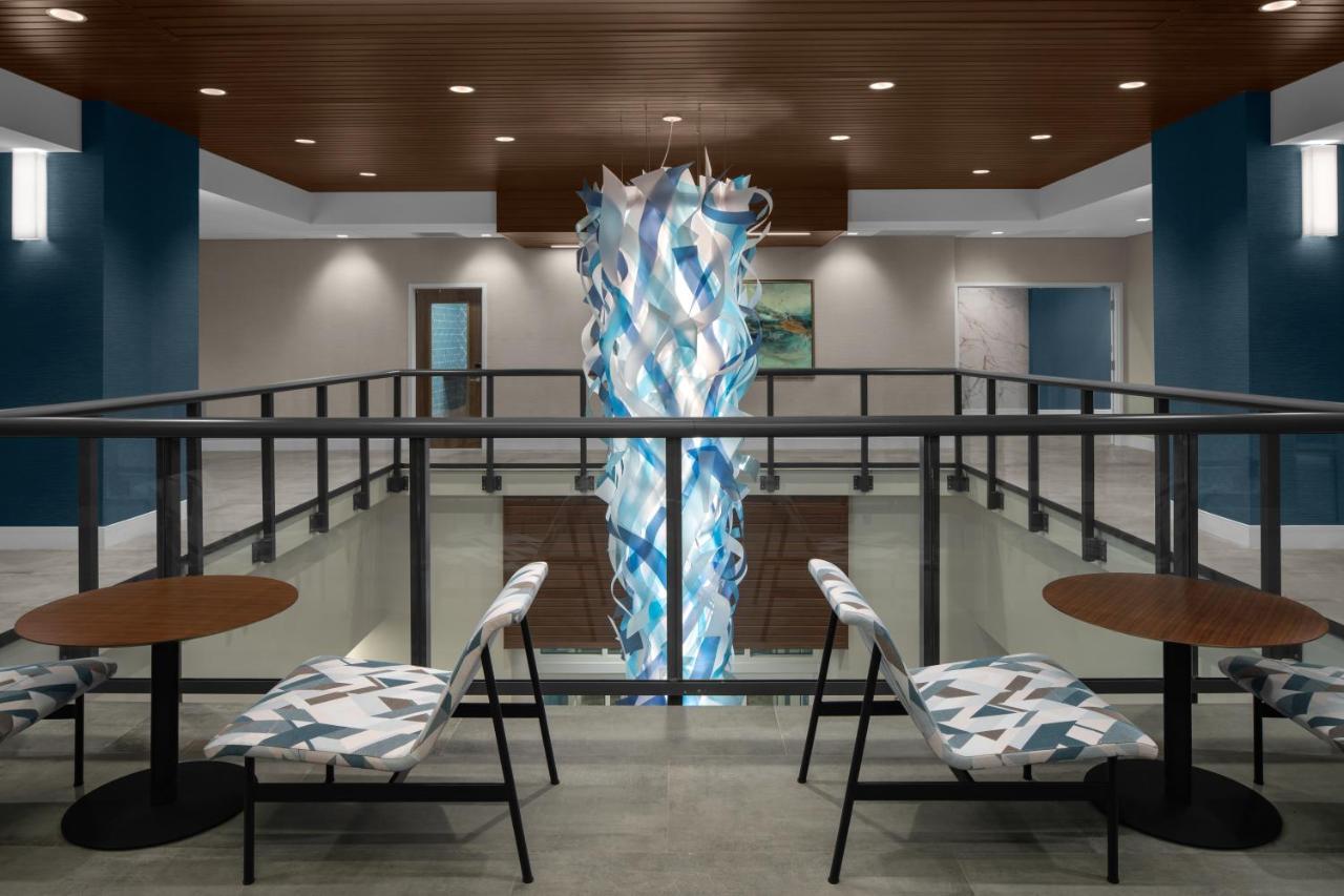 Springhill Suites By Marriott Myrtle Beach Oceanfront Екстериор снимка