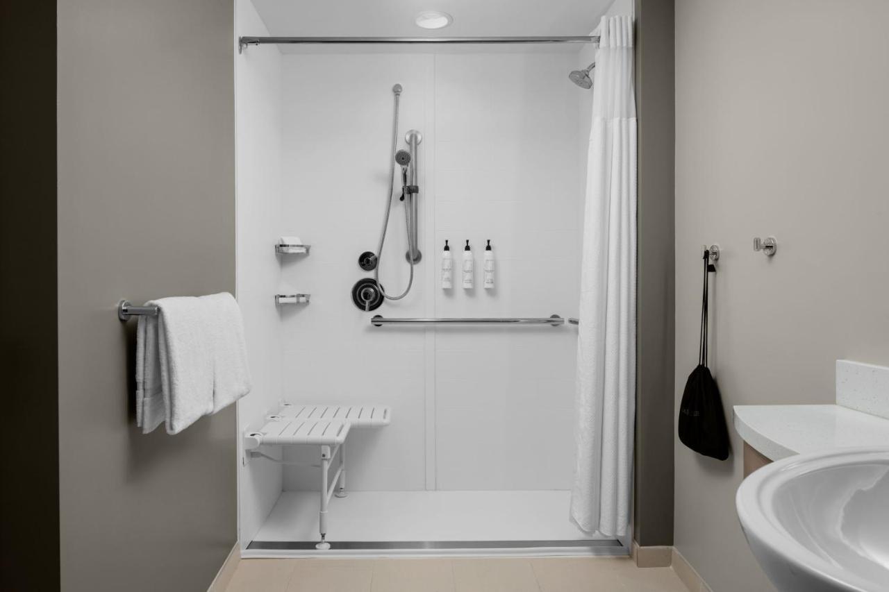 Springhill Suites By Marriott Myrtle Beach Oceanfront Екстериор снимка